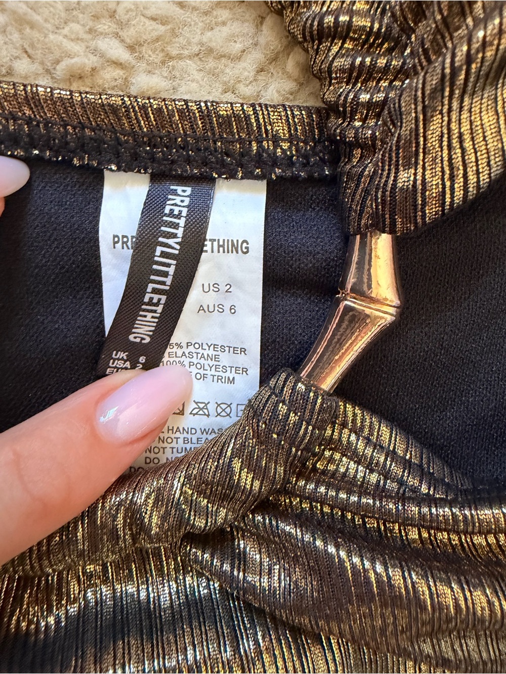 PrettyLittleThing Metallic Gold Cut-Out One Piece Swimsuit - Picture 7 of 7
